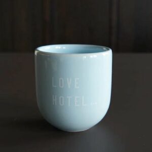 Sisi mok Love hotel.